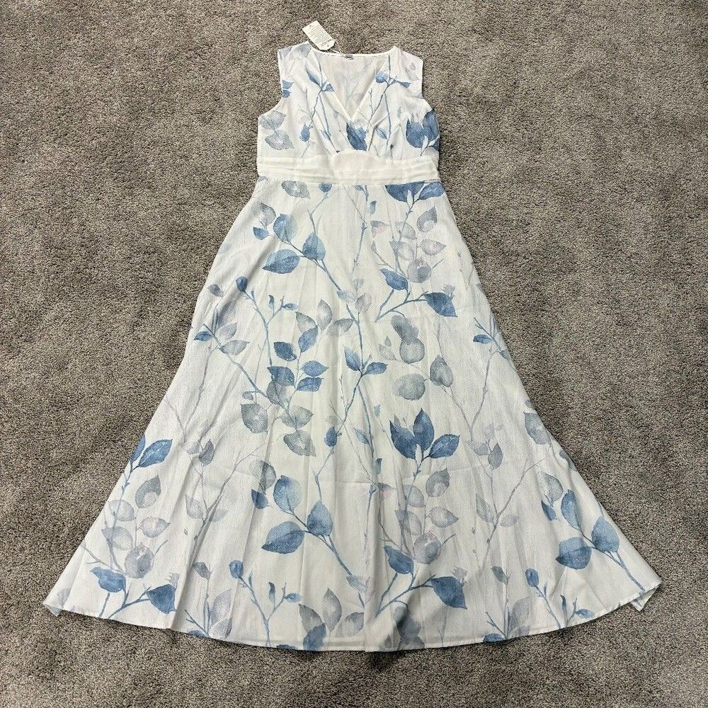 NWT Made With Love Floral Maxi Dress Womens Large Blue White Garden Party V-Neck